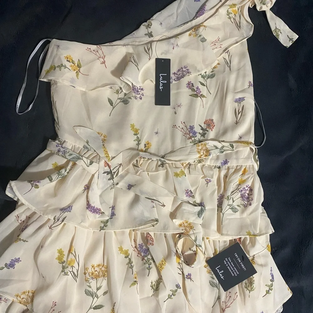 NWT Lulus perfectly posy mini dress - Picture 4 of 5
